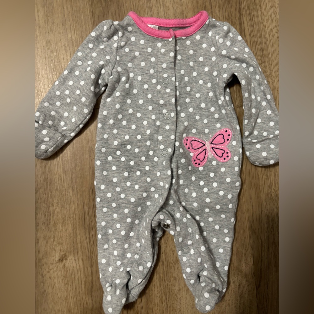 Simple Joys by Carters sleeper outfit Size Newborn